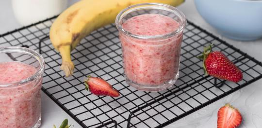 jugo banana y frutilla